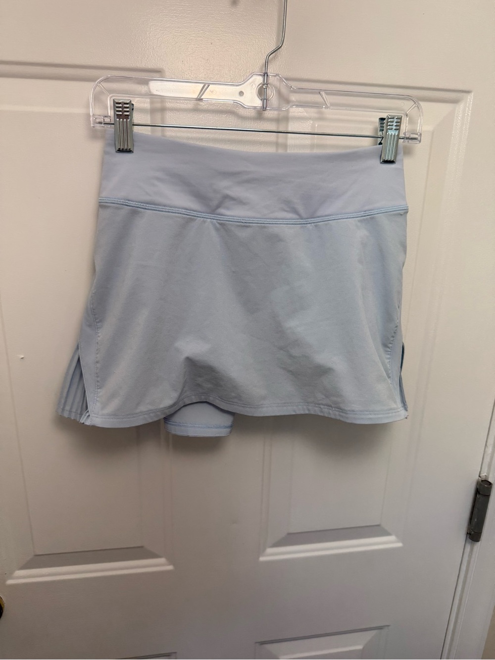 Lululemon Play Off the Pleats Mid-Rise Skirt Pastel Blue Size 2 Tennis Prep